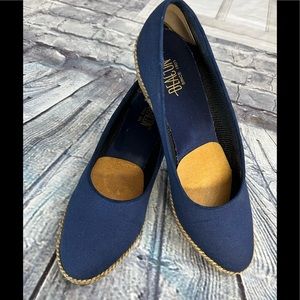 Deacon women shoes size 9 blue (6)